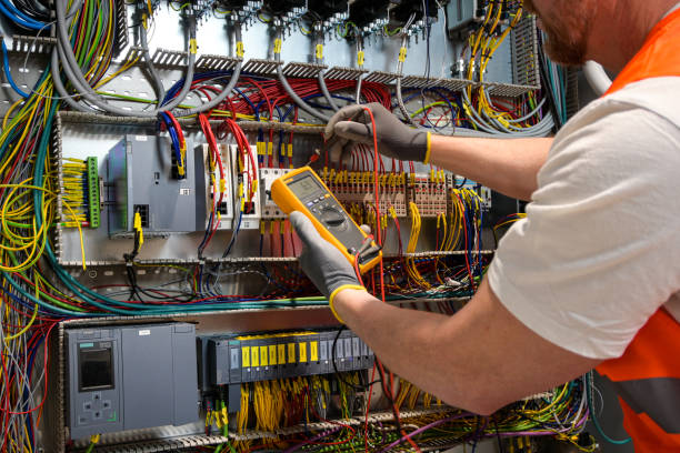 Best Circuit Breaker Repair  in Chester, IL